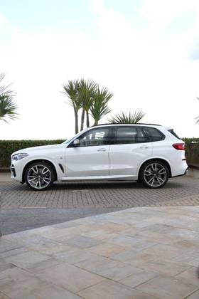 BMW X5 3.0 4X4 M50D I6 TURBO DIESEL 4P AUTOMÁTICO BMW X5 3.0 4X4 M50D I6 TURBO DIESEL 4P AUTOMÁTICO